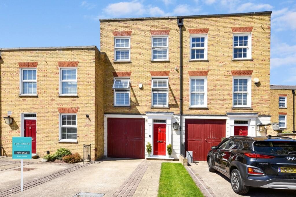Terraced House