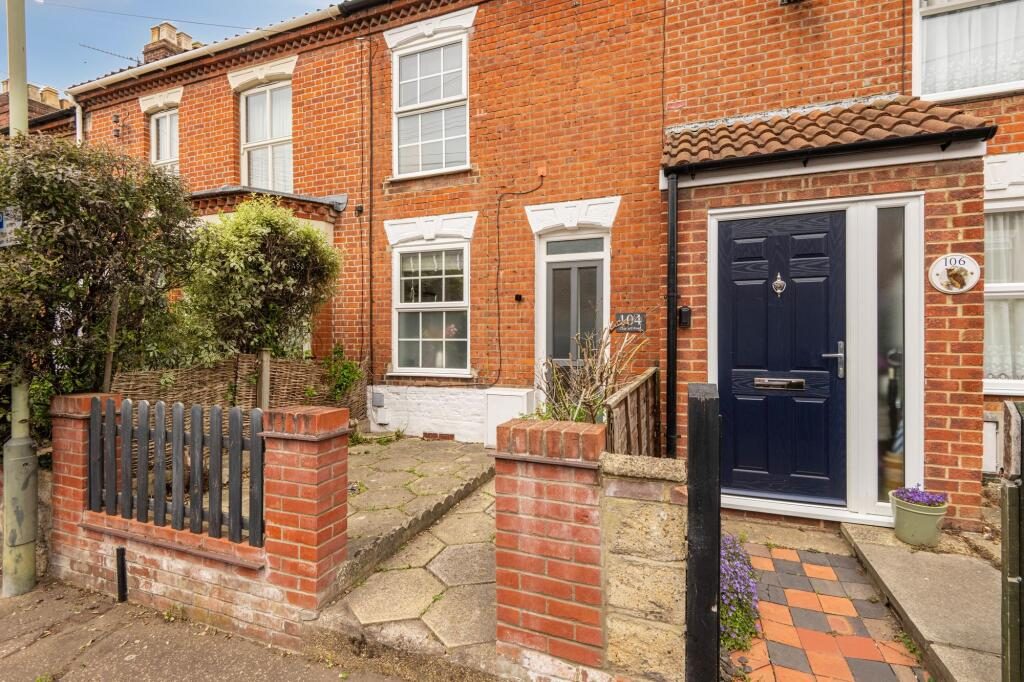 Property main image