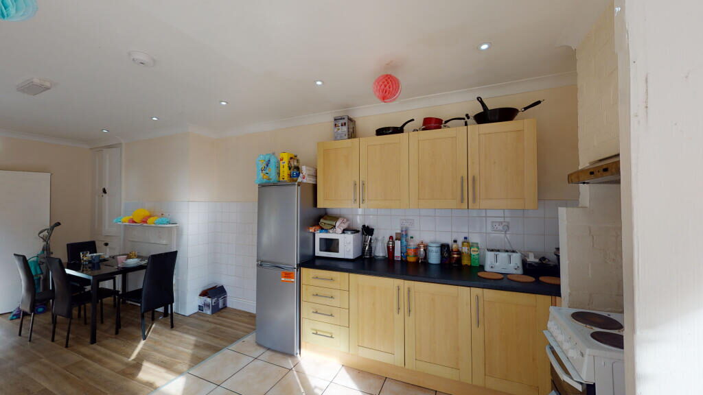 Terraced House