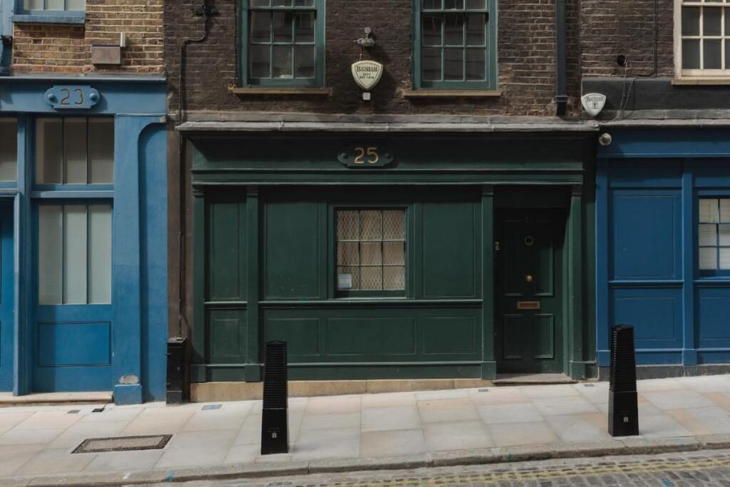 Terraced House