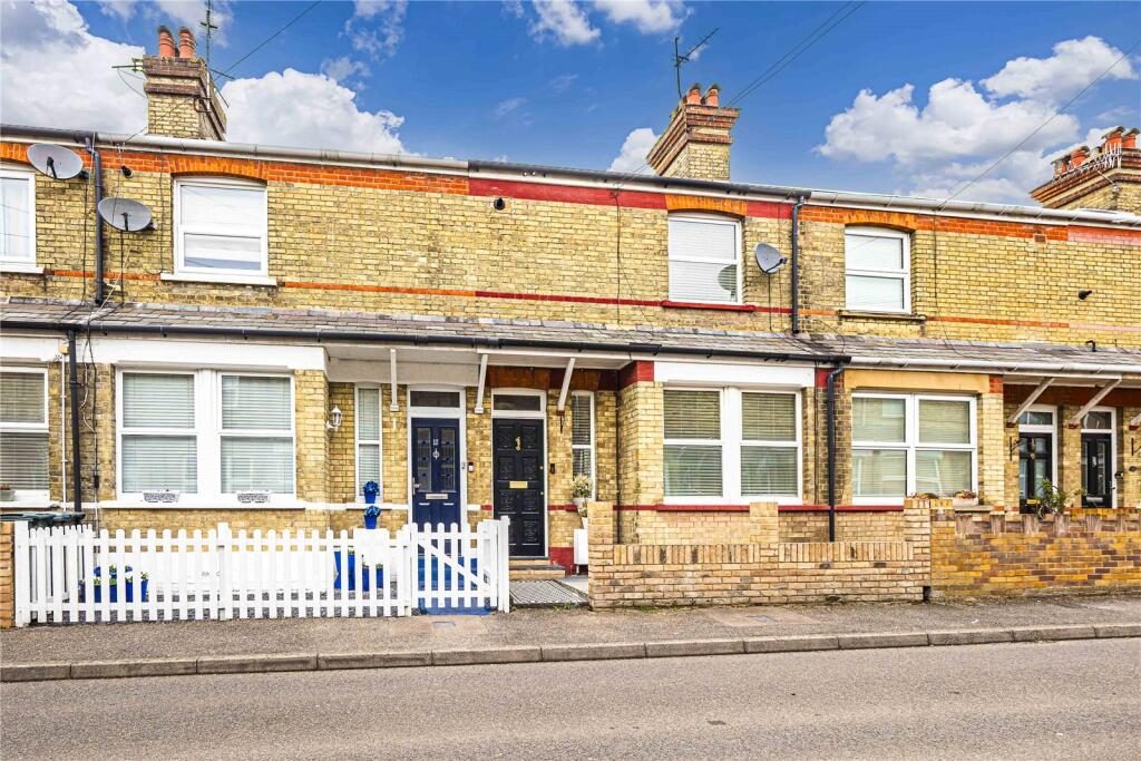 Terraced House