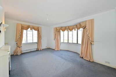 Property on Maida Vale, W9 1QR