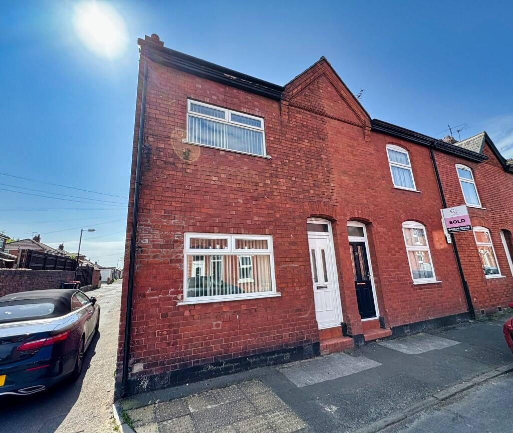 Terraced House