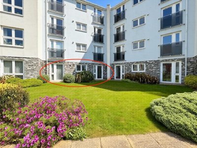 Property on Narrowcliff, TR7 2FT