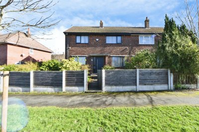 Property on Harbour Farm Road, SK14 4LS