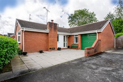 Property on Elmridge, WN7 1HN