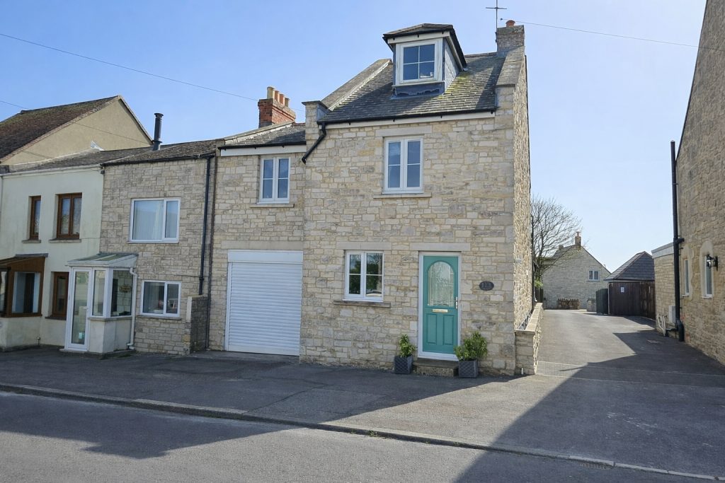 Terraced House