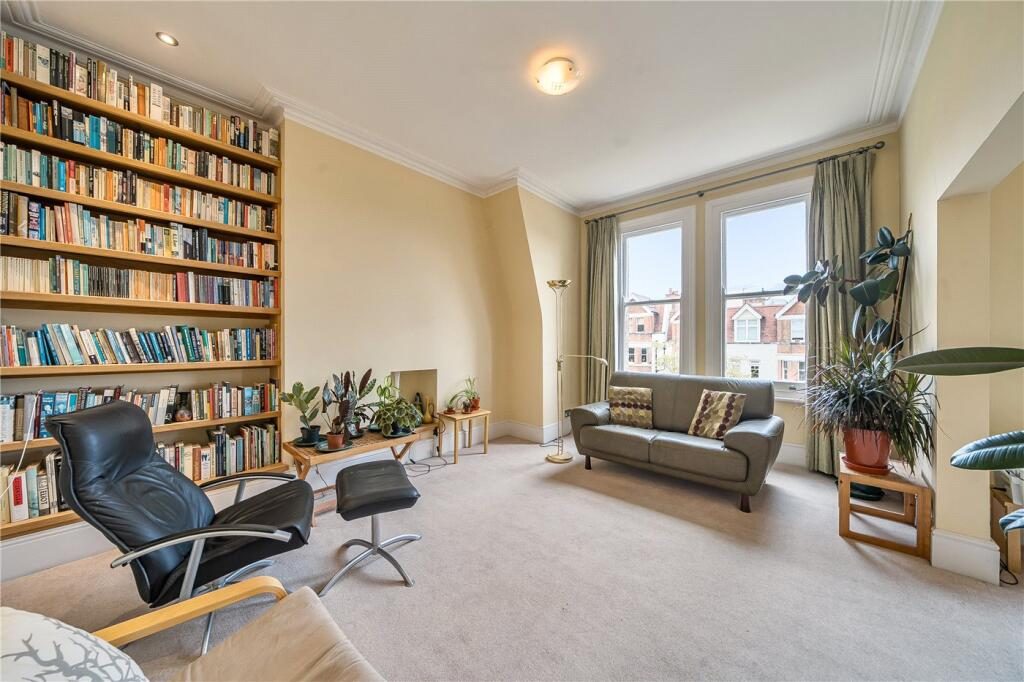 Property main image