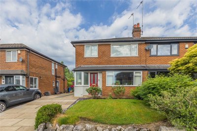 Property on Greenvale, OL11 5QJ