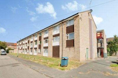 Property on Cats Lane, CO10 2SJ