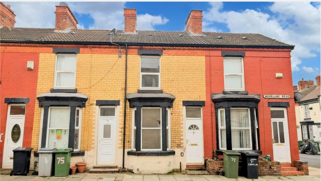 Terraced House