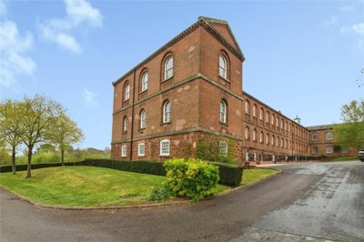 Property on Devington Park, EX6 8TR