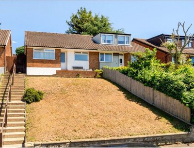 Property on Valley View, DA9 9LU