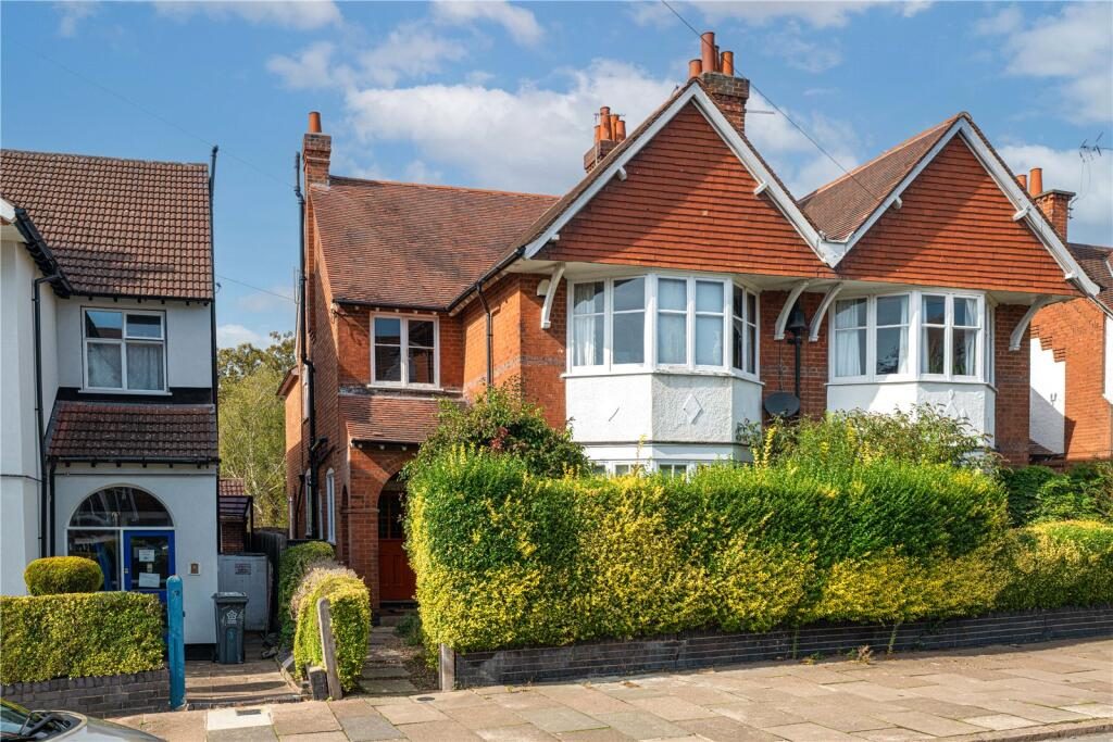 Property main image