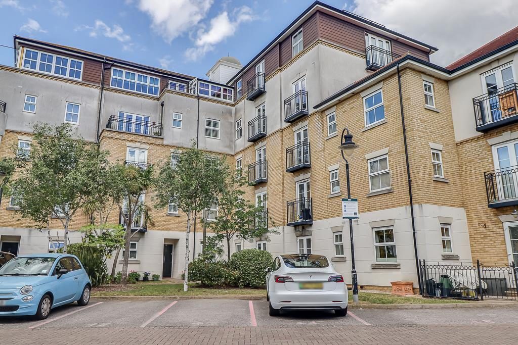 Property main image