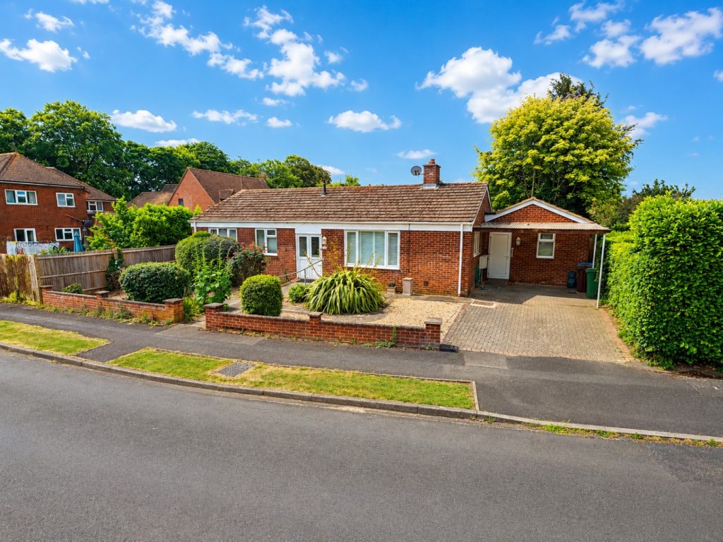 Property main image