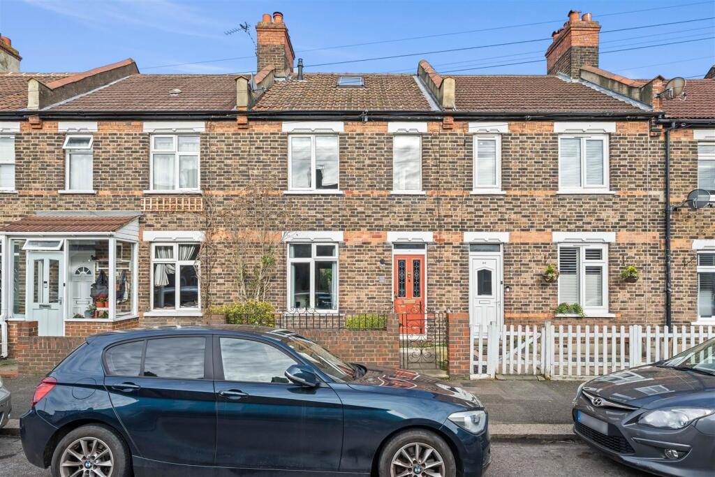 Property main image