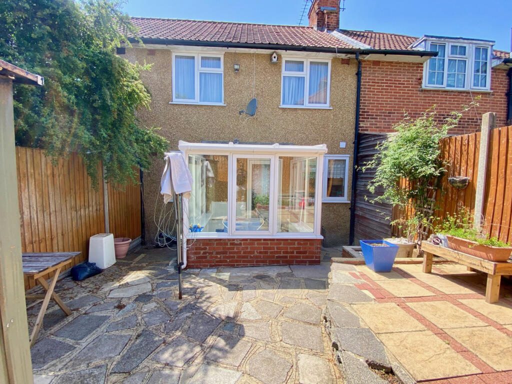 Property main image