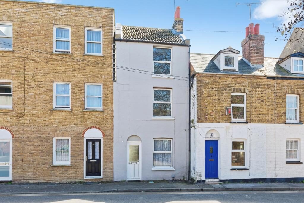Terraced House