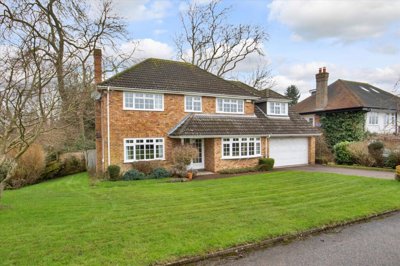 Property on Quarry Hill, TN15 0HH