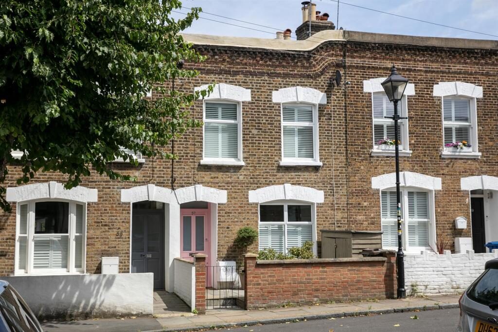 Terraced House