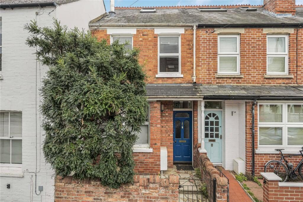 Terraced House