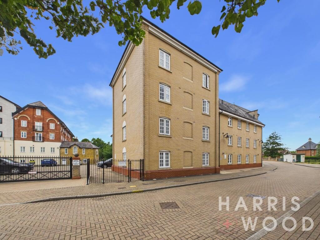 Property main image