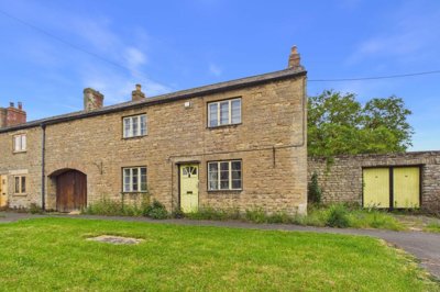 Property on PE8 4EZ
