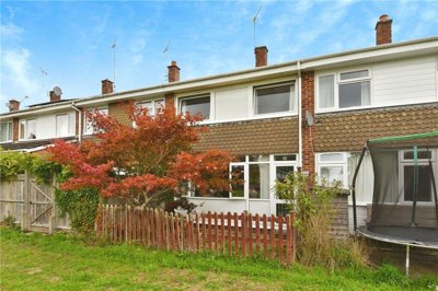 Property on Fairview Close, SO51 7LS