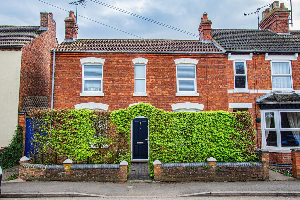 Terraced House