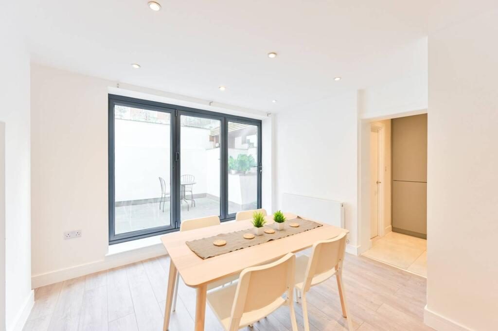 Maisonette