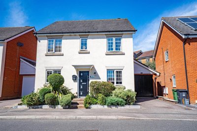 Property on Celandine Drive, TN38 0GB
