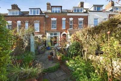 Property on Wyndham Terrace, SP1 3AF