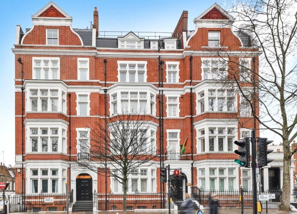 Property main image