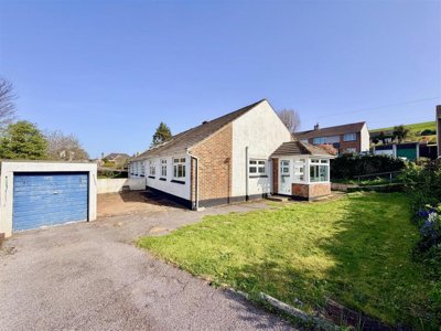 Property on Princess Avenue, PL9 9ES