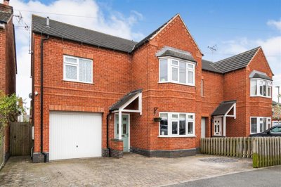 Property on Imperial Road, LE8 0HR