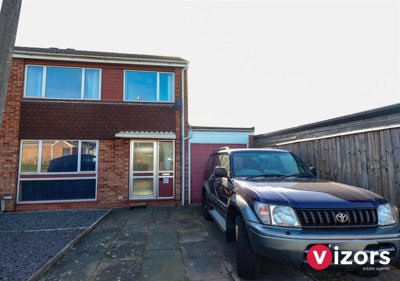 Property on Caynham Close, B98 0JF