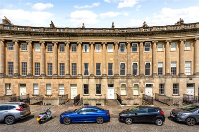 Property on Royal Crescent, BA1 2LR
