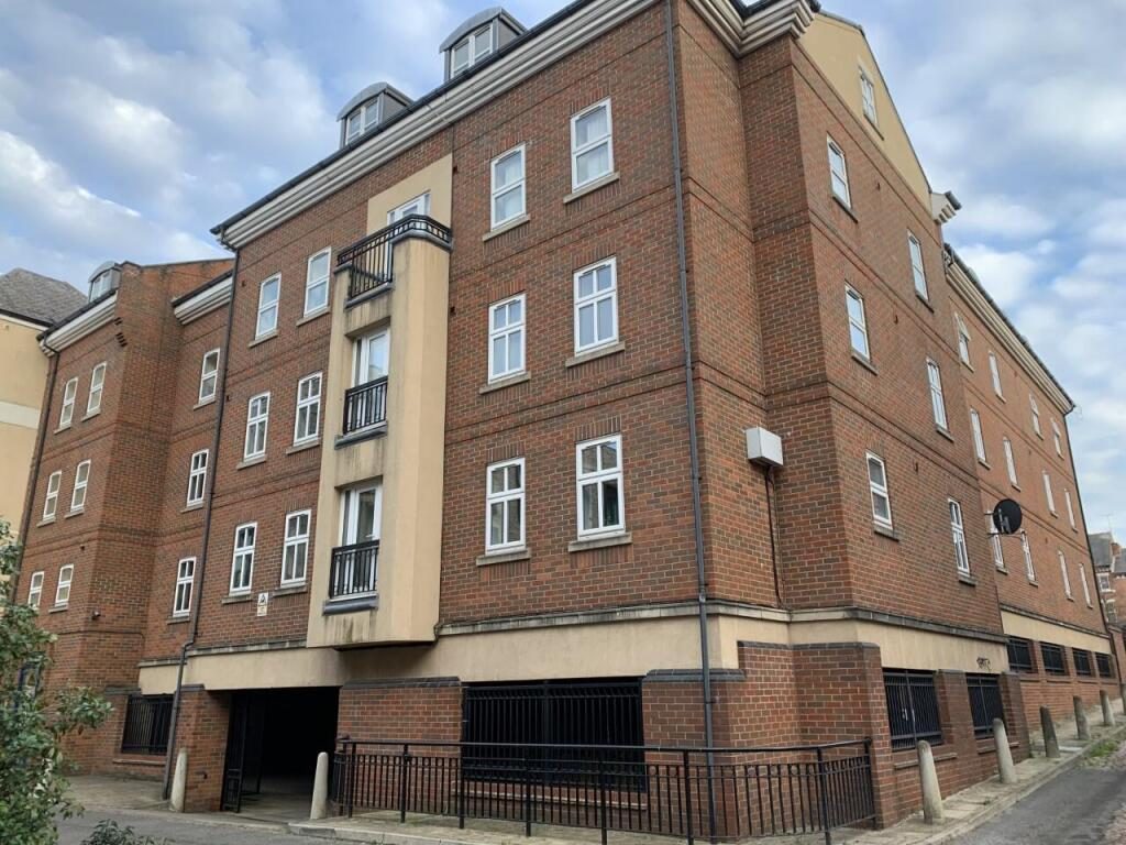 Property main image
