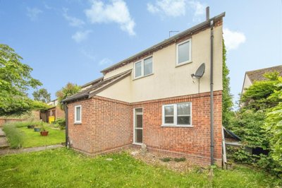 Property on Bullfinch Close, CO4 3FQ