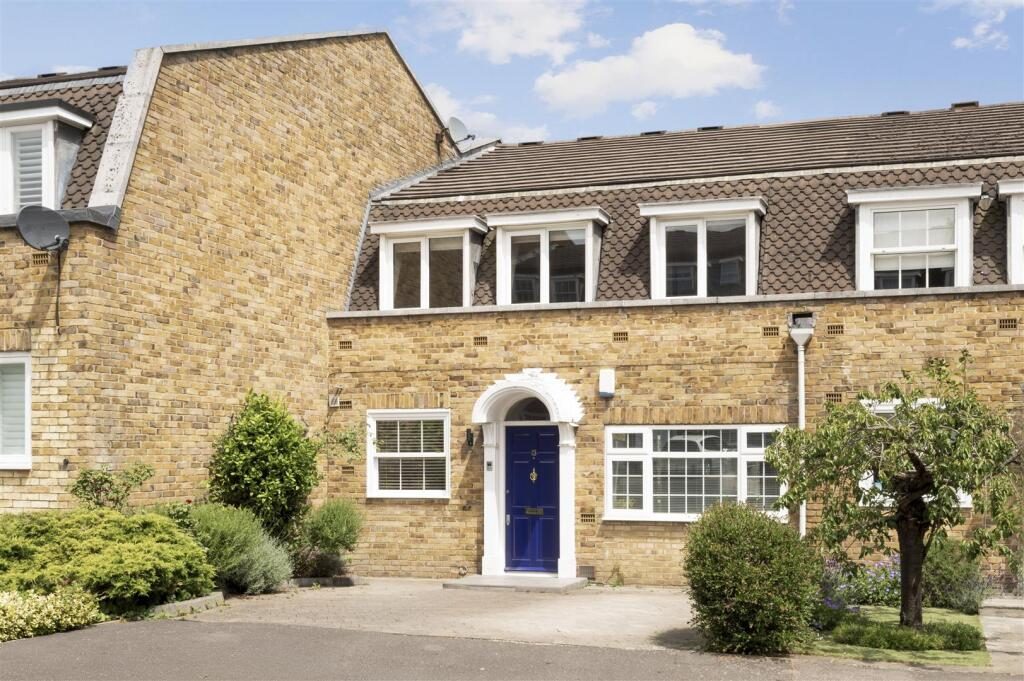 Property main image