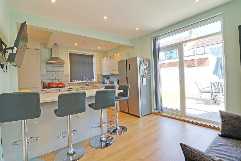 Terraced House
