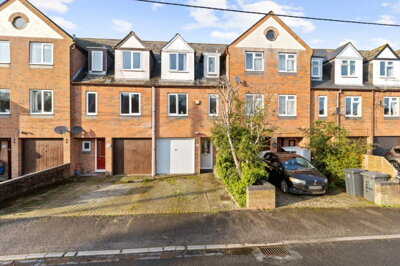 Property on Vernon Road, TN22 5DX