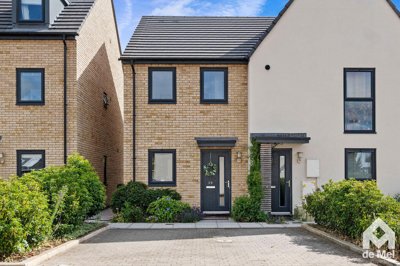 Property on Cordwainers Road, GL52 2DQ