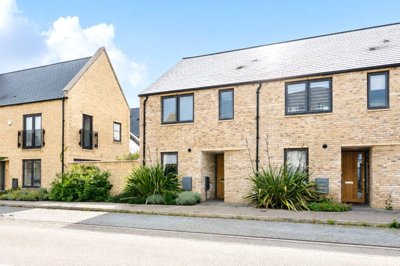 Property on OX2 8FF