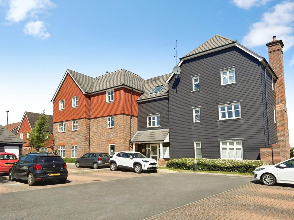 Property main image