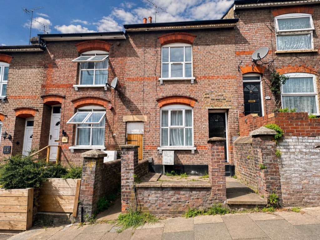 Terraced House