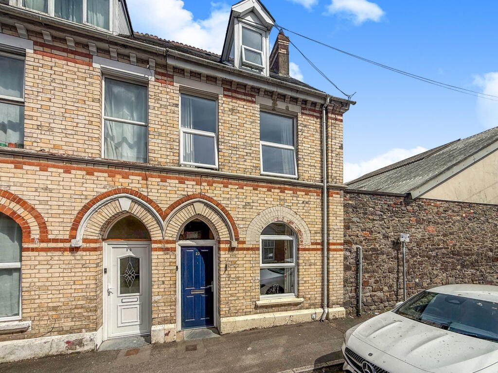 Property main image