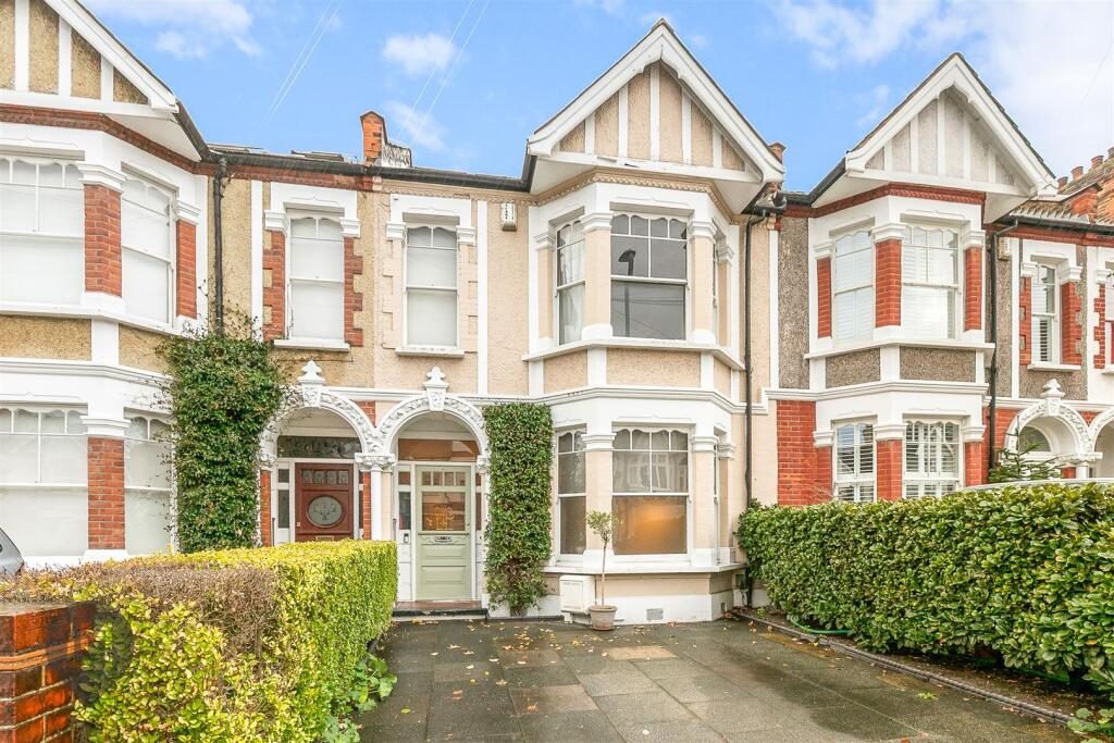 Terraced House