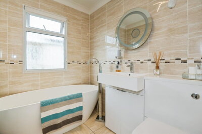 Property on Alresford Road, SO21 1HJ